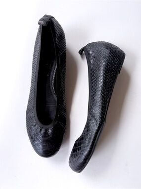Theory Black Python Snakeskin Leather Ballet Flats w/ Low Hidden Wedge Size 39.5